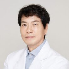 イ・ジェウォン院長(胸部外科専門医)