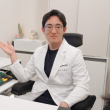 コ・ヨンウク 代表院長