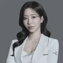 パク・ヨンウン院長