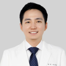 イ・ウジン医師