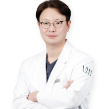 パク ジャンウ医師