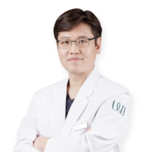 イ ソング医師